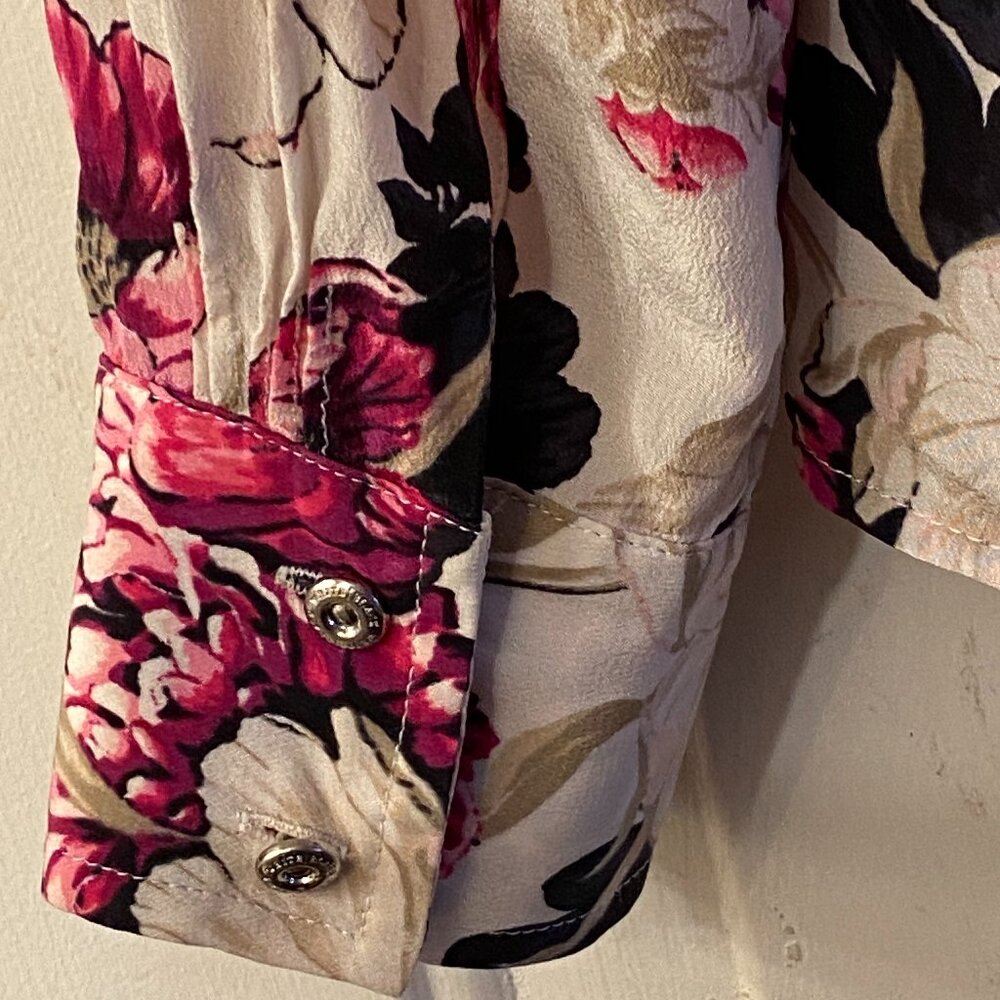 White House Black Market Sz 4 S Silk Blouse Shirt Long Sleeve White/Pink Floral - Picture 5 of 9